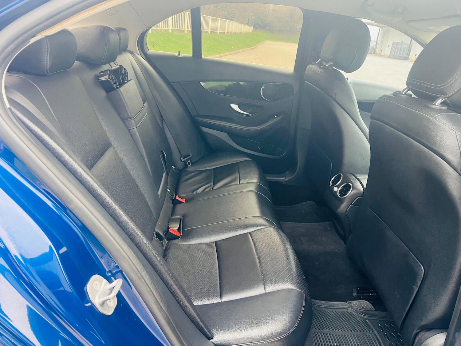 Used Mercedes-Benz C Class 2019 for sale - 77455572: Photo 34