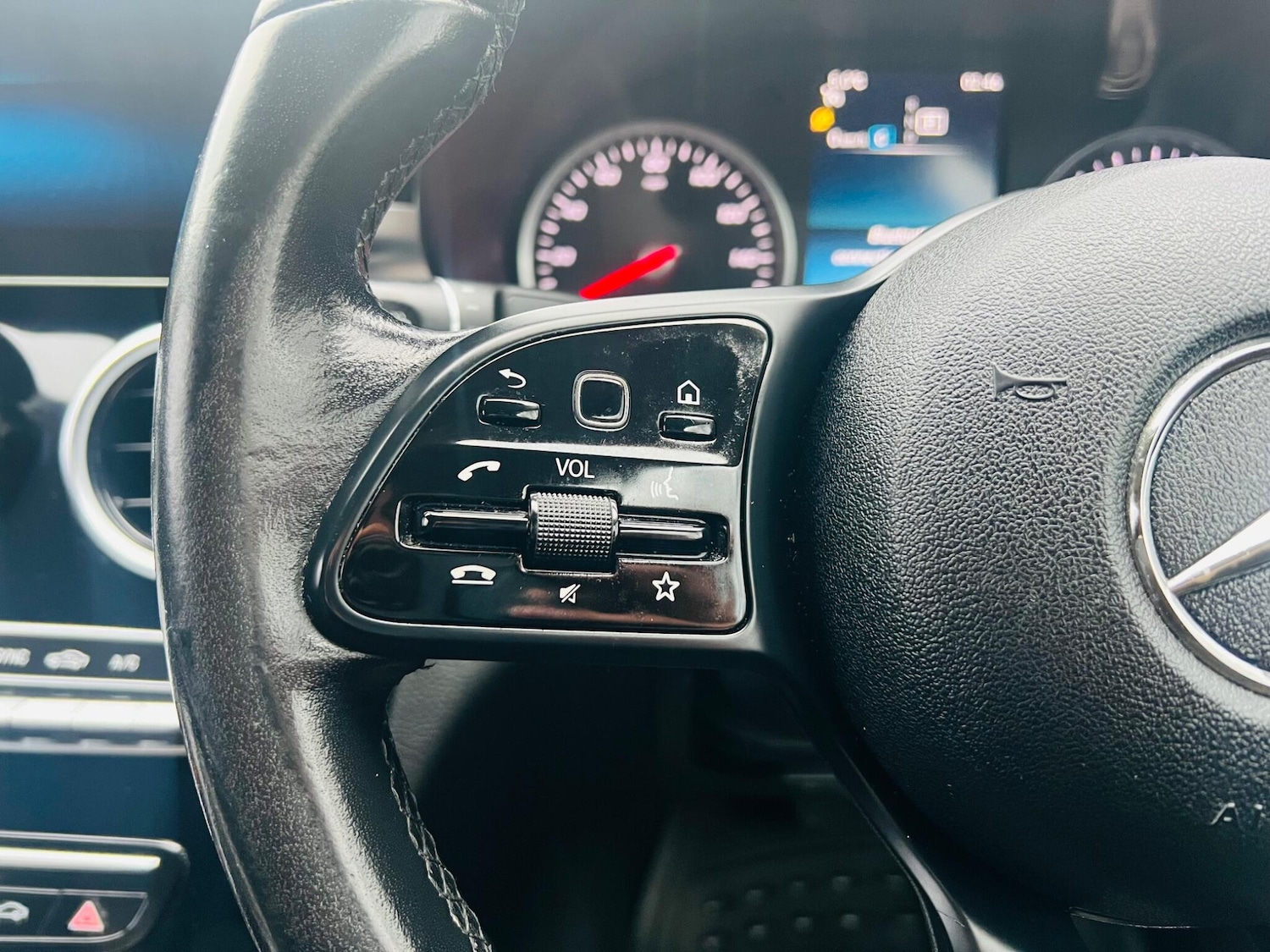 Used Mercedes-Benz C Class 2019 for sale - 77455572: Photo 50