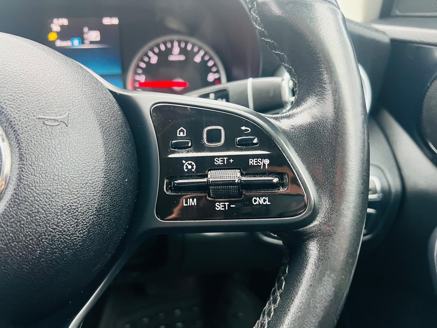 Used Mercedes-Benz C Class 2019 for sale - 77455572: Photo 51