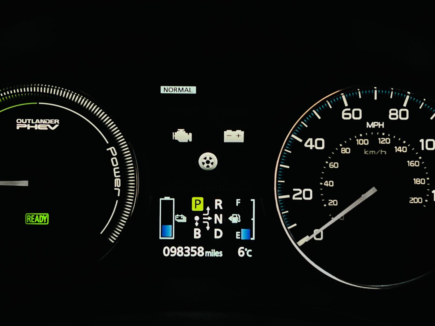 Used Mitsubishi Outlander for sale - 77456433: Photo 47