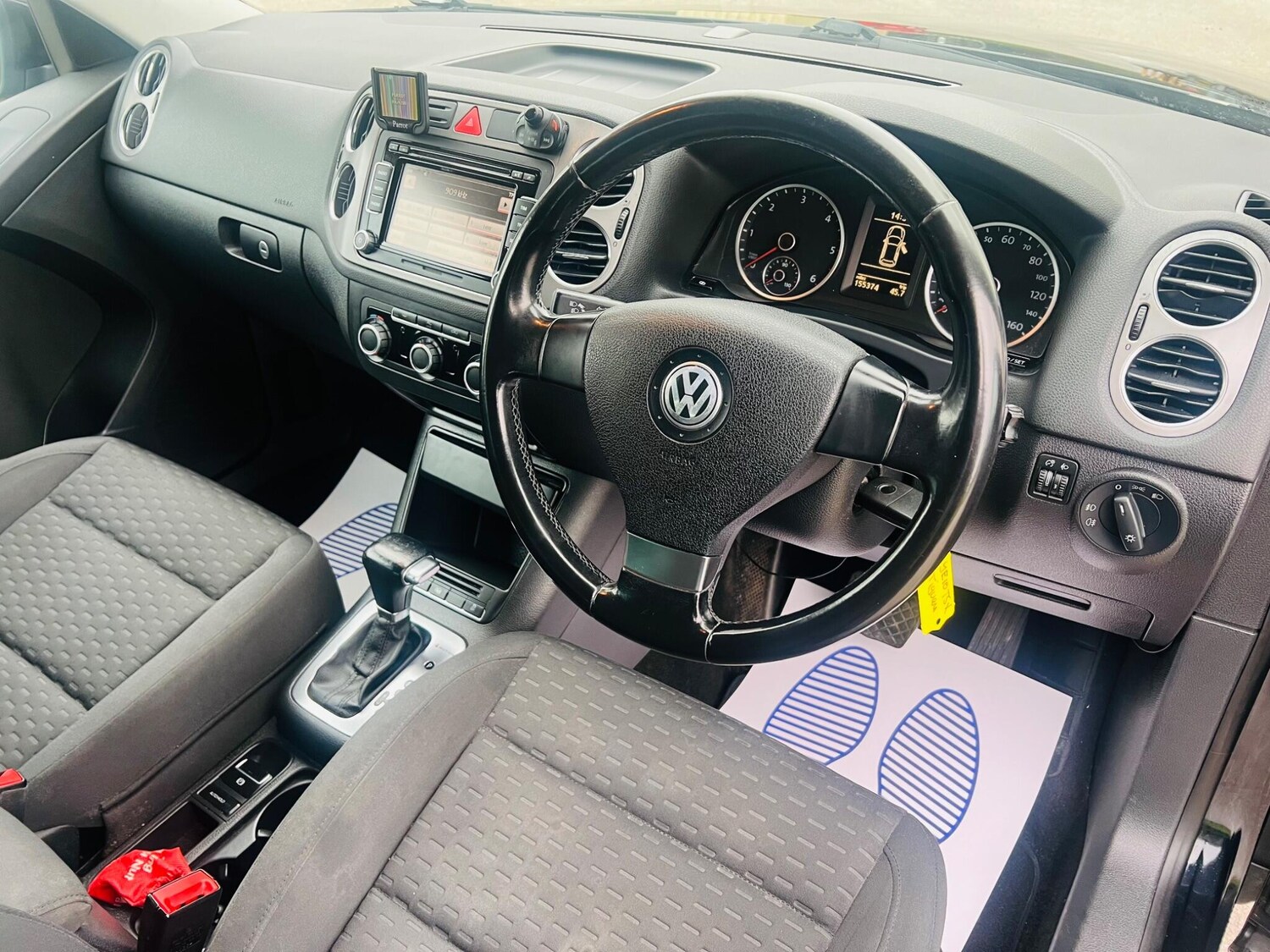 Used Volkswagen Tiguan 2010 for sale - 77455923: Photo 32