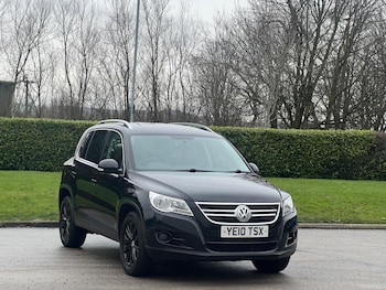 Used Volkswagen Tiguan 2010 for sale - 77455923: Photo