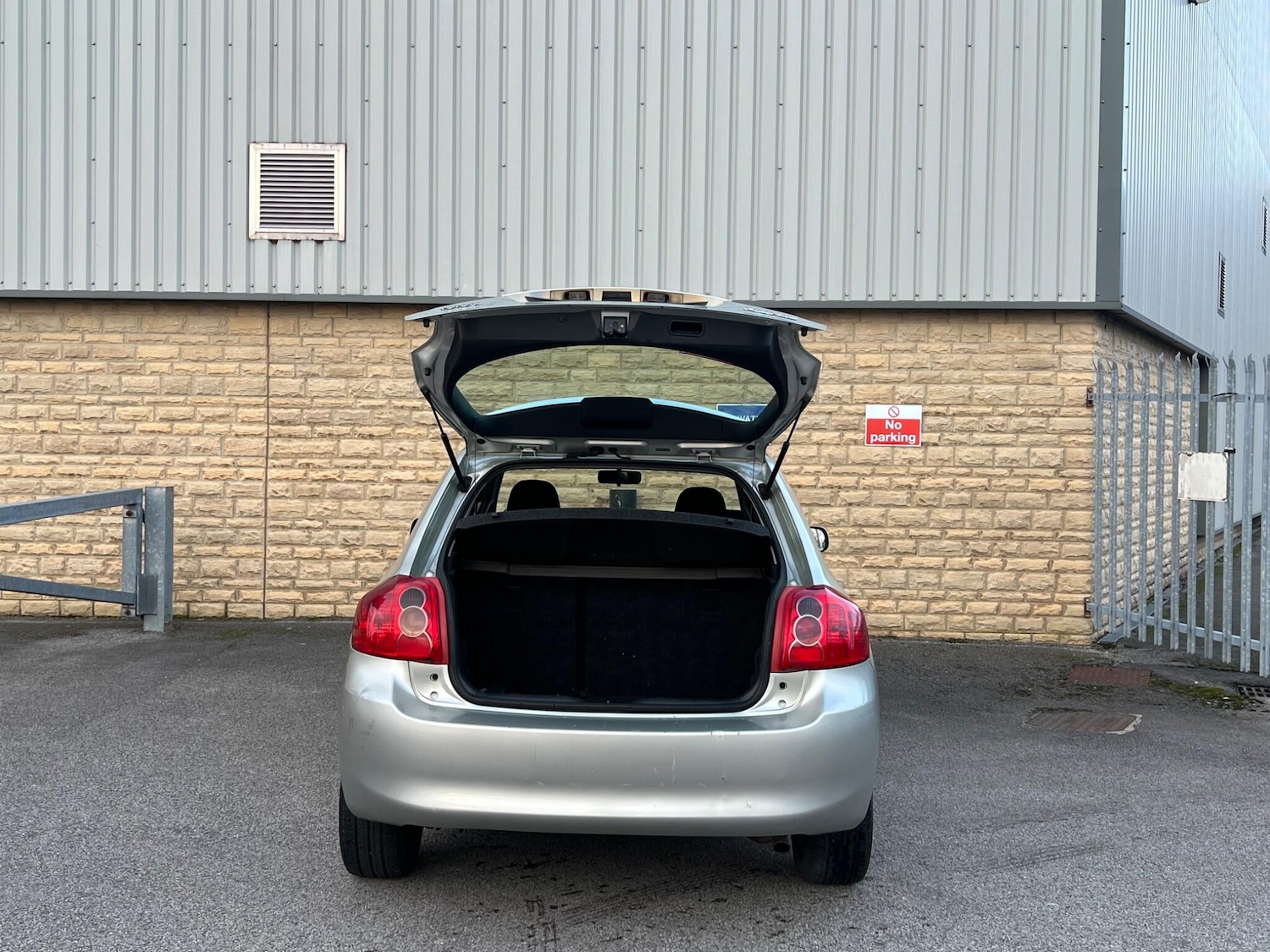 Used Toyota Auris for sale - 77684368: Photo 12