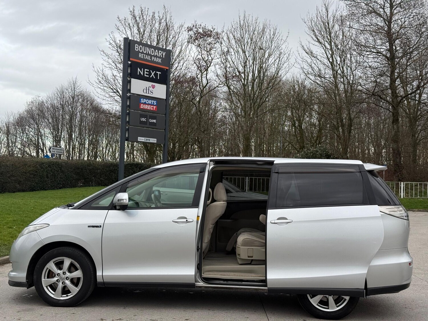 Used Toyota Estima 2023 for sale - 77658772: Photo 14