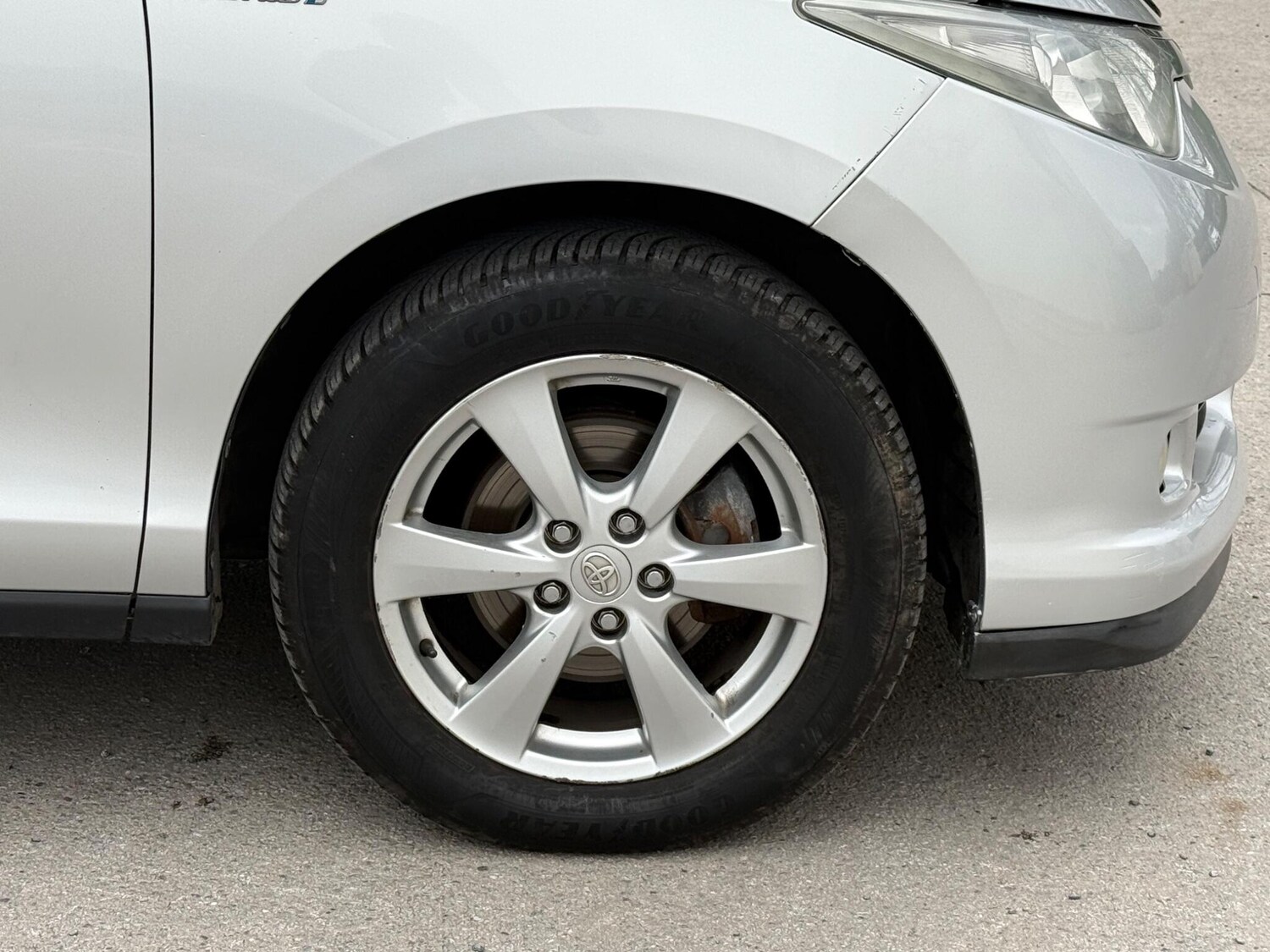 Used Toyota Estima 2023 for sale - 77658772: Photo 23