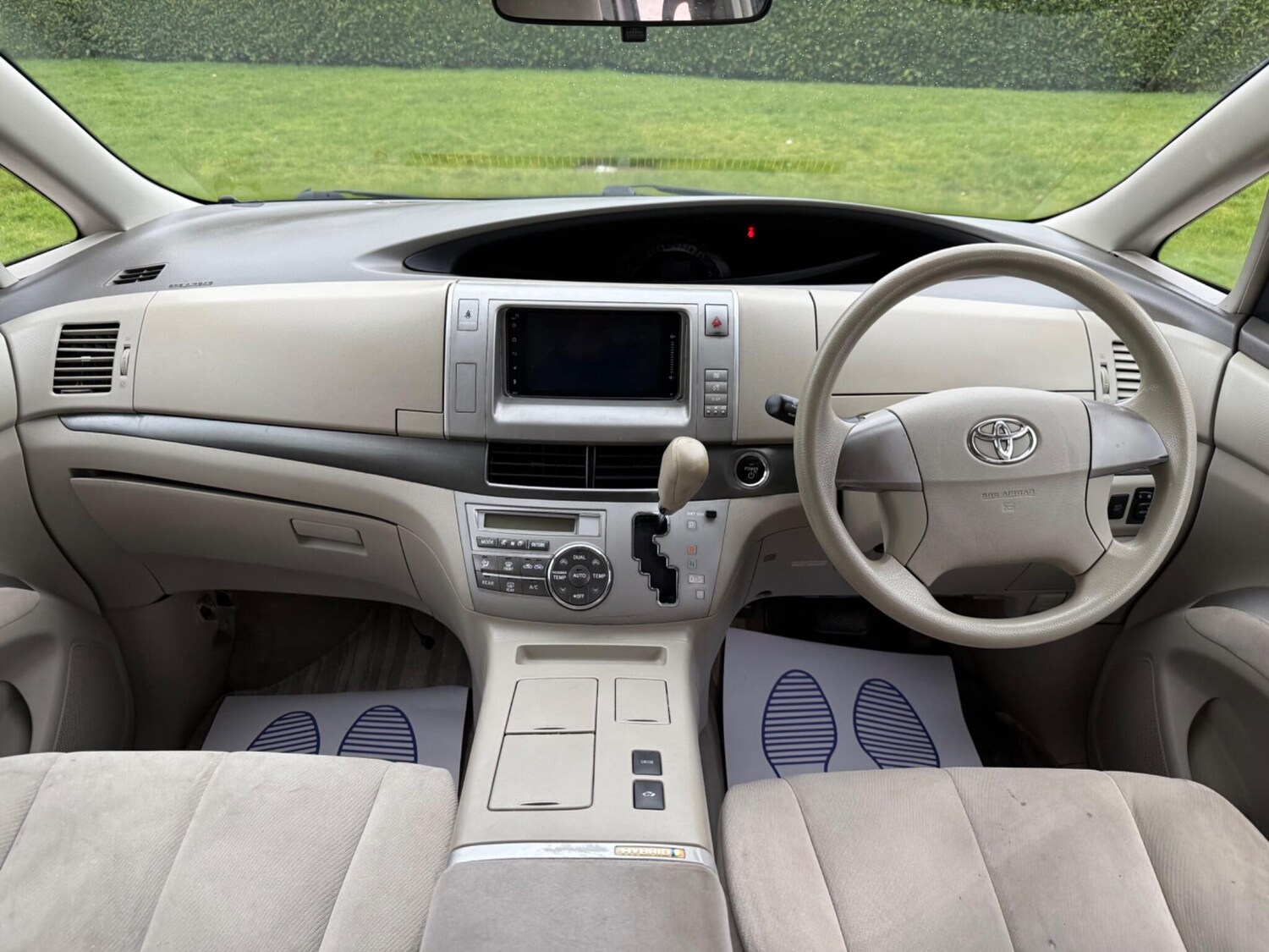 Used Toyota Estima 2023 for sale - 77658772: Photo 38