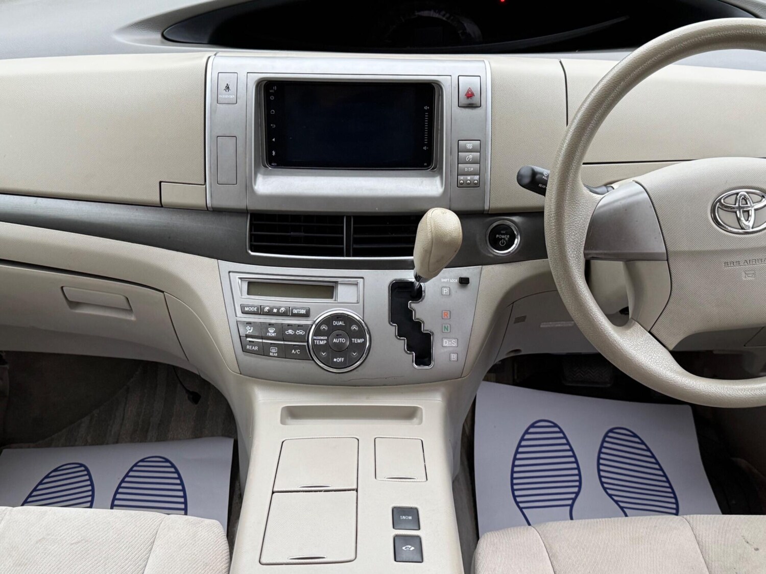 Used Toyota Estima 2023 for sale - 77658772: Photo 42