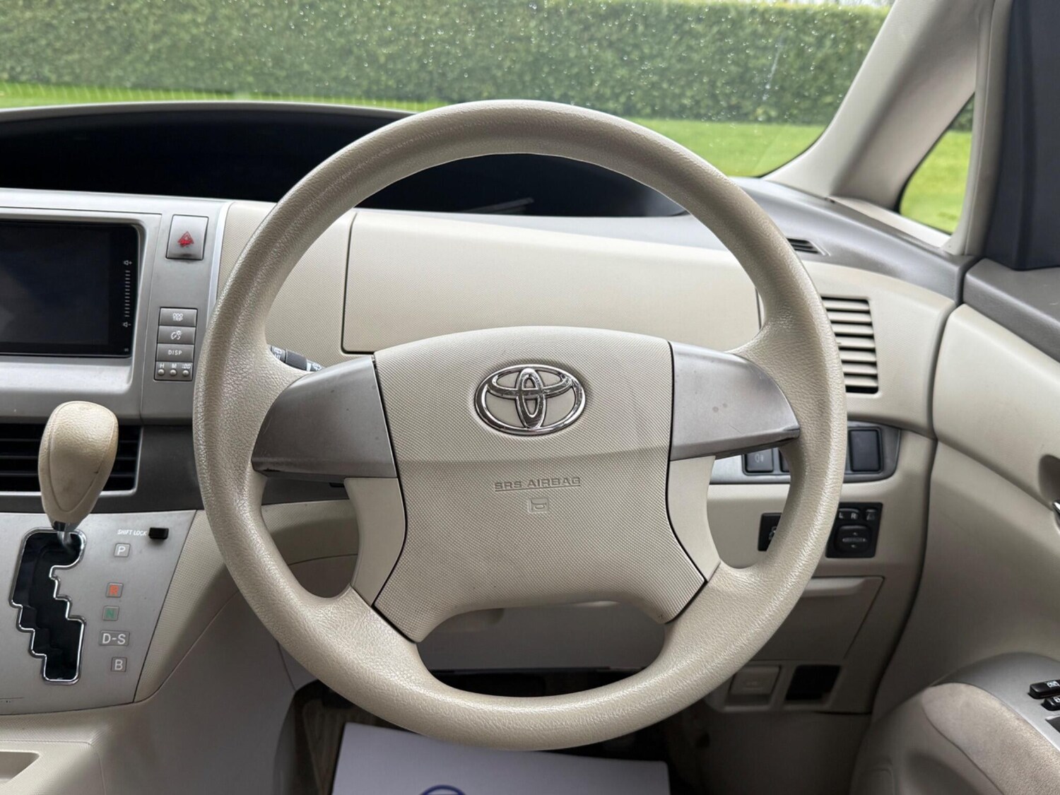 Used Toyota Estima 2023 for sale - 77658772: Photo 43