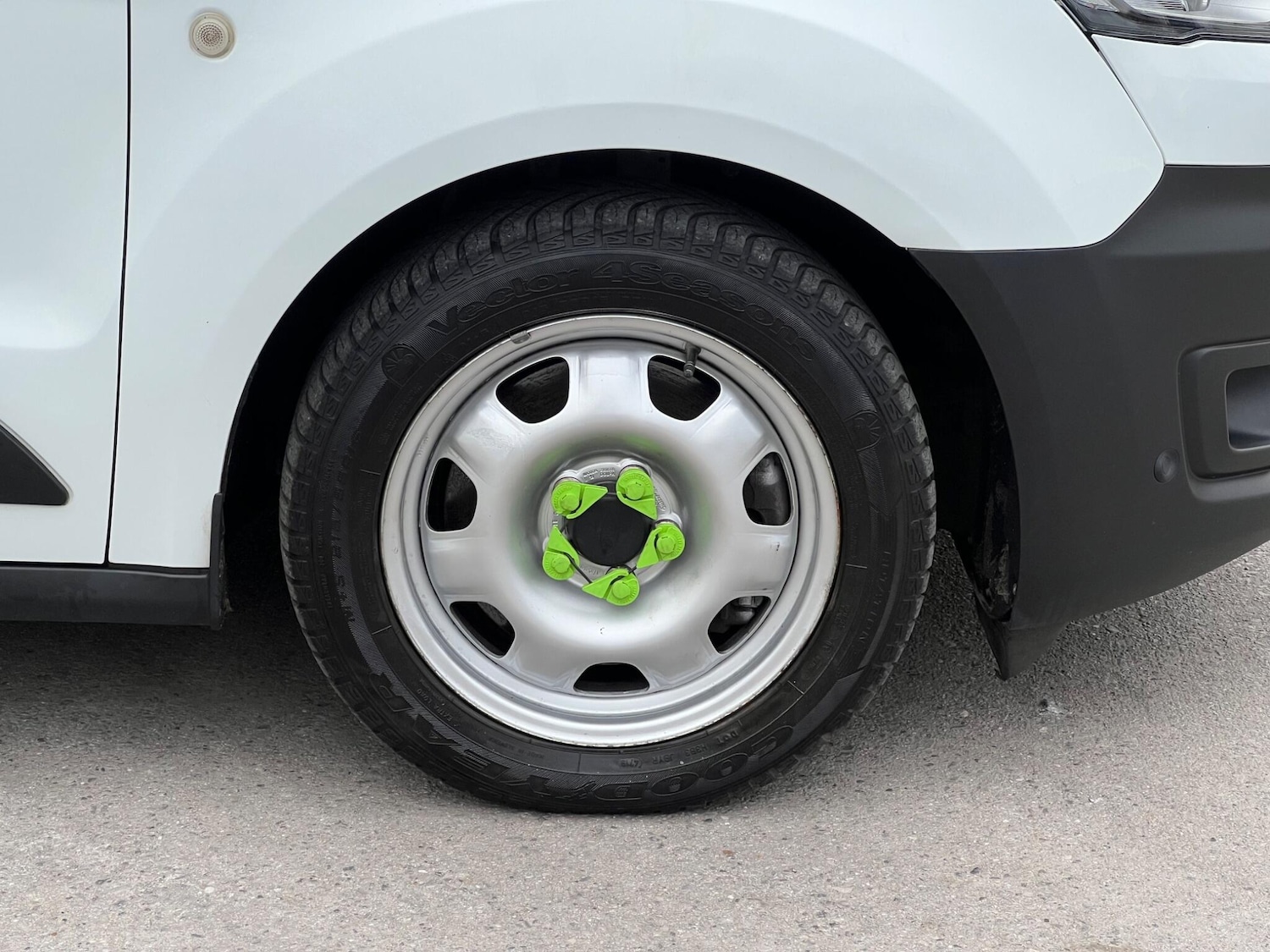 Used Ford Transit Connect 2020 for sale - 78116192: Photo 17