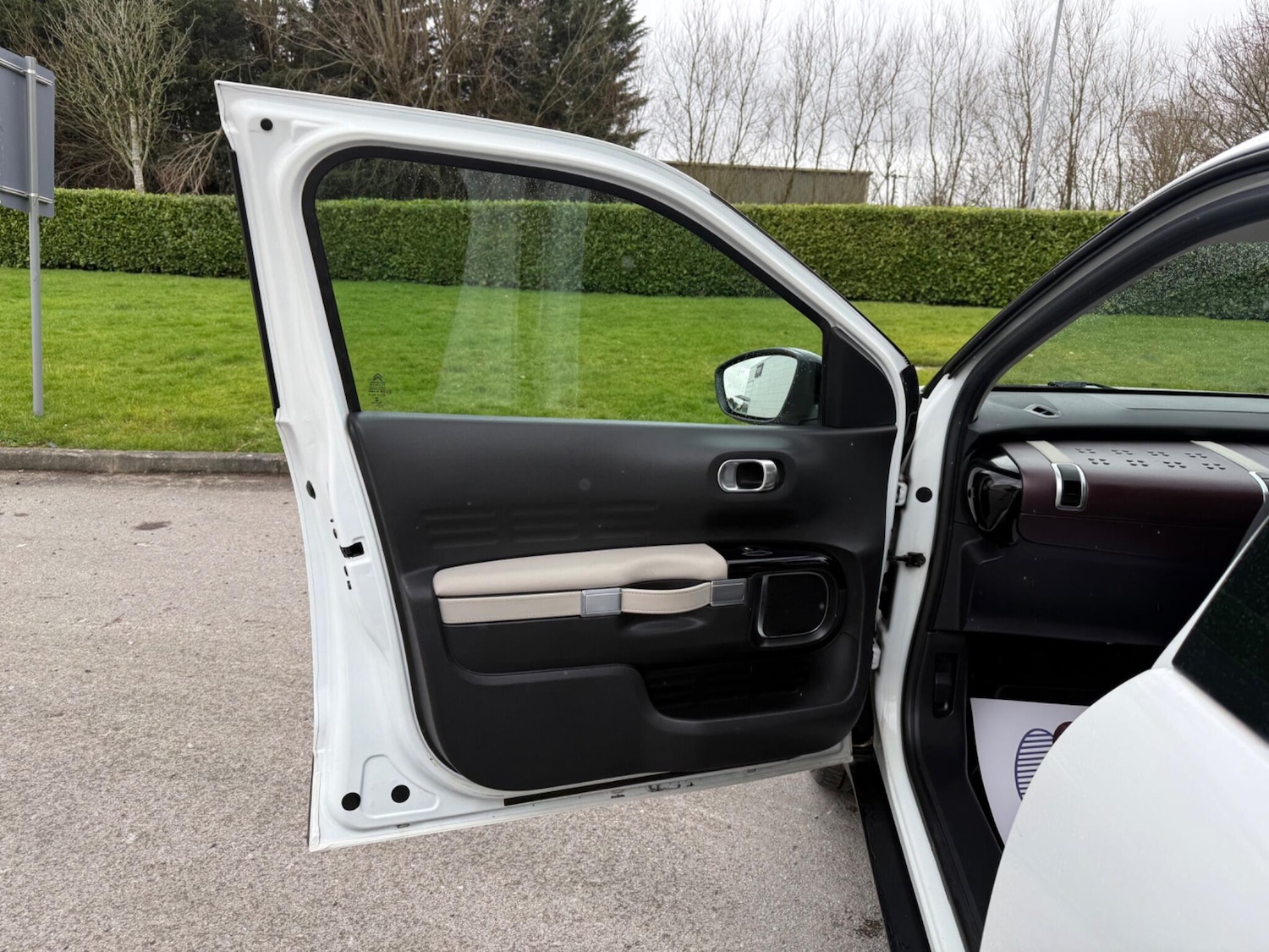 Used Citroen C4 Cactus for sale - 77538659: Photo 28