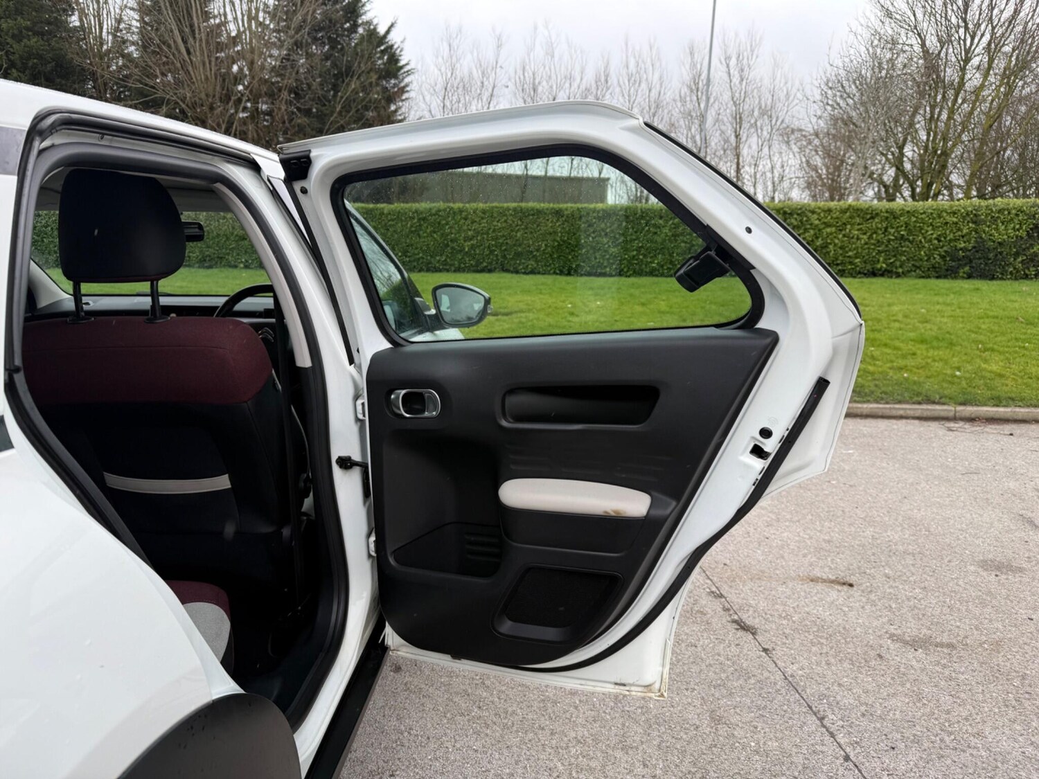 Used Citroen C4 Cactus for sale - 77538659: Photo 31