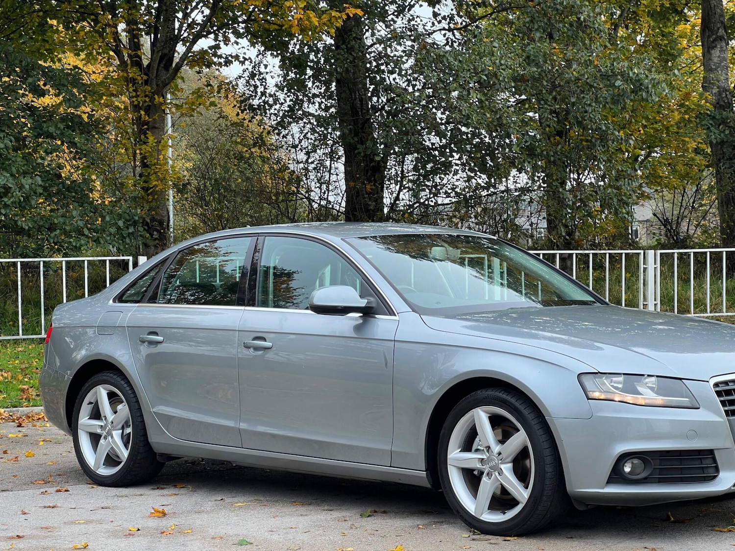 Used Audi A4 2010 for sale - 77455579: Photo 13