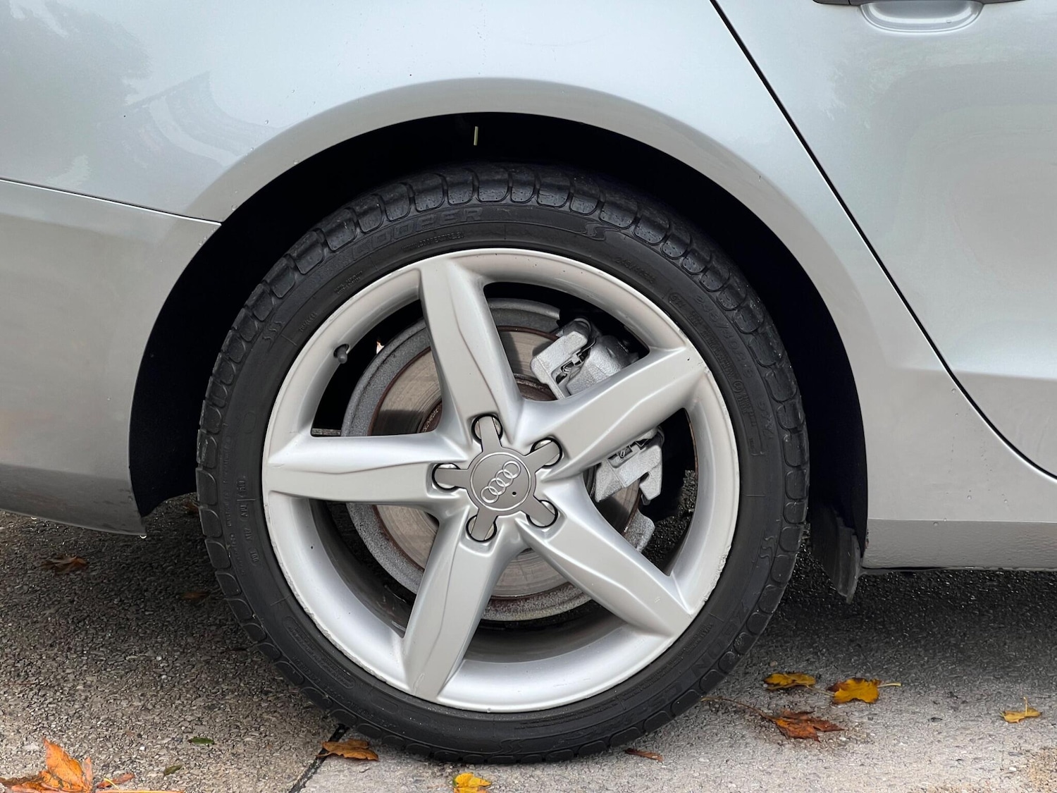 Used Audi A4 2010 for sale - 77455579: Photo 24