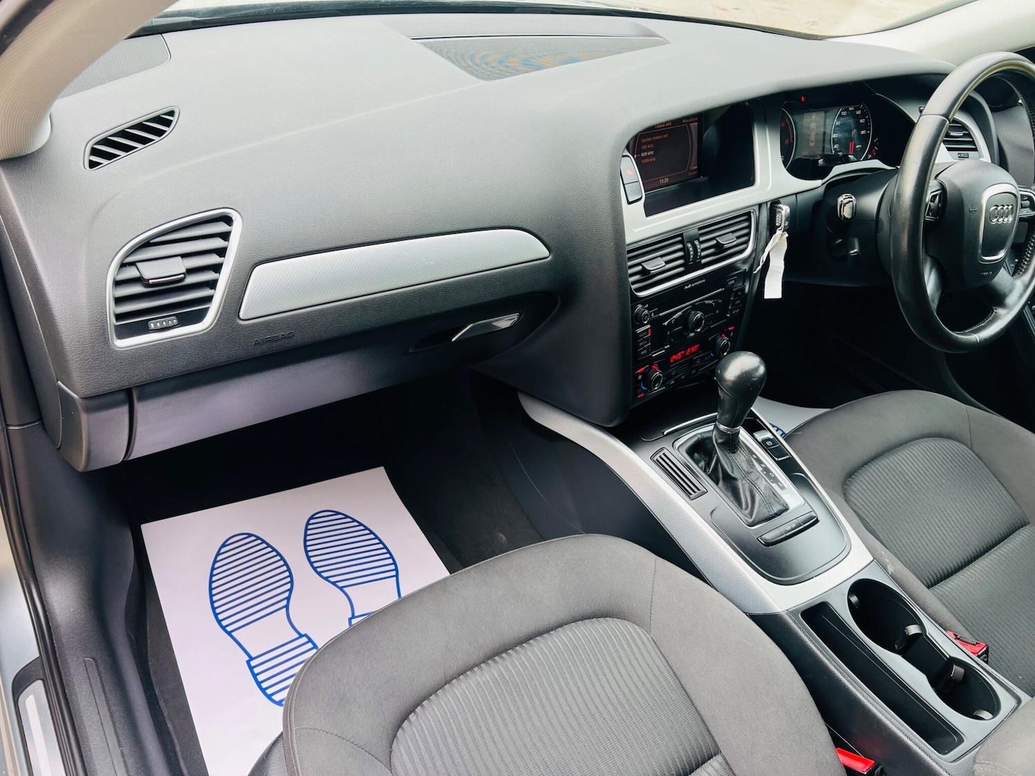 Used Audi A4 2010 for sale - 77455579: Photo 35