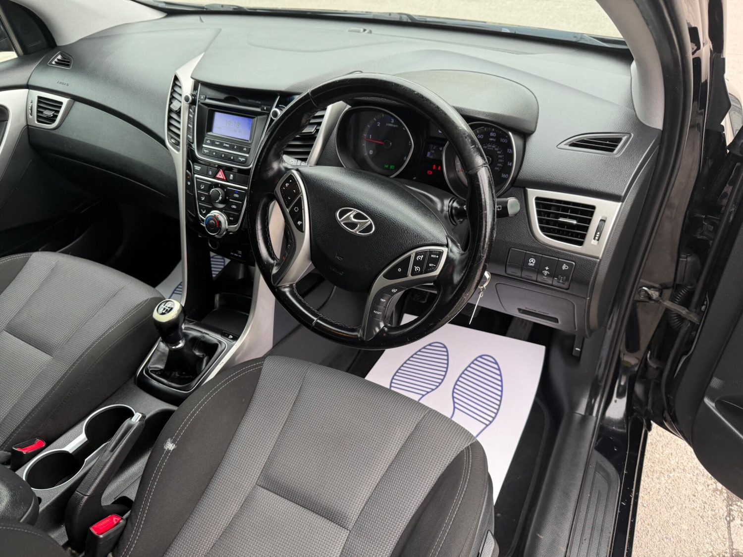 Used Hyundai i30 2015 for sale - 77637634: Photo 25