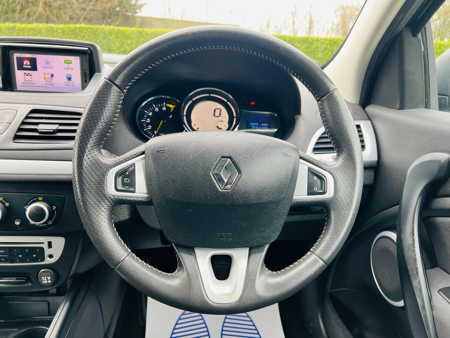 Used Renault Megane 2012 for sale - 77633211: Photo 45