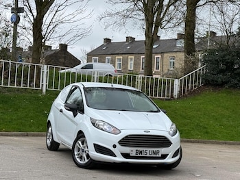 Used Ford Fiesta Van 2015 for sale - 78517097: Photo