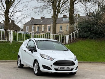 Used Ford Fiesta Van 2015 for sale - 78517097: Photo