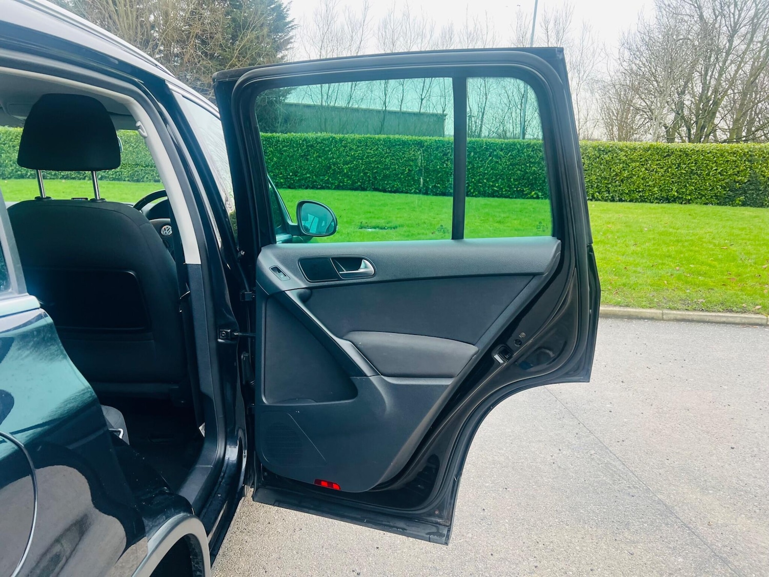 Used Volkswagen Tiguan 2010 for sale - 77524685: Photo 27