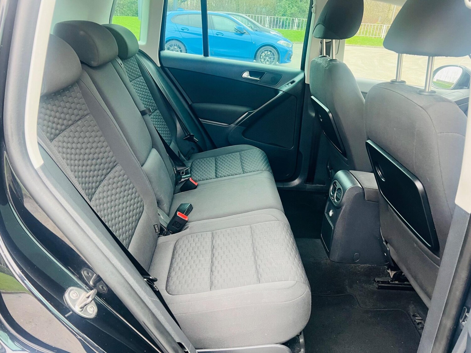 Used Volkswagen Tiguan 2010 for sale - 77524685: Photo 30