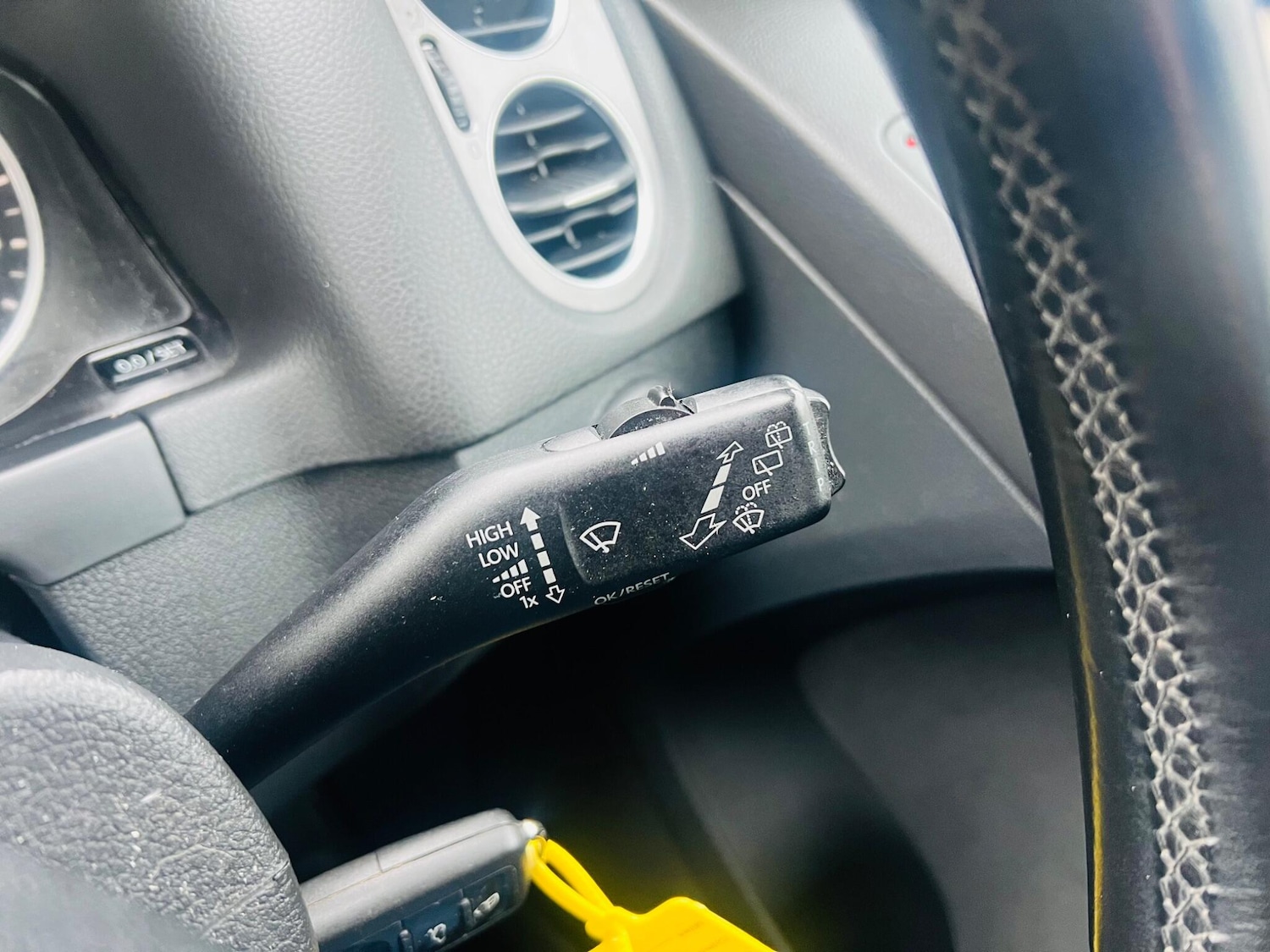 Used Volkswagen Tiguan 2010 for sale - 77524685: Photo 42