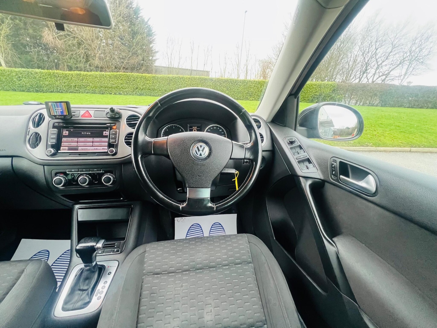 Used Volkswagen Tiguan 2010 for sale - 77524685: Photo 43