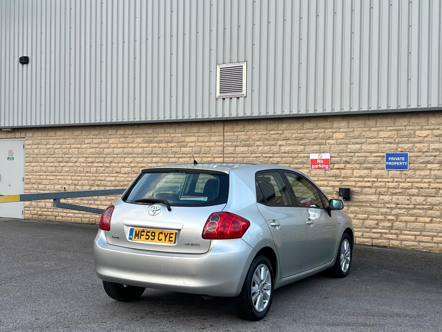 Used Toyota Auris 2009 for sale - 77883514: Photo 5