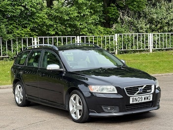 Used Volvo V50 2009 for sale - 78675748: Photo