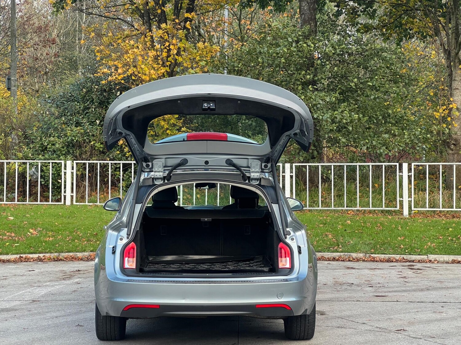 Used Vauxhall Insignia for sale - 77456435: Photo 13