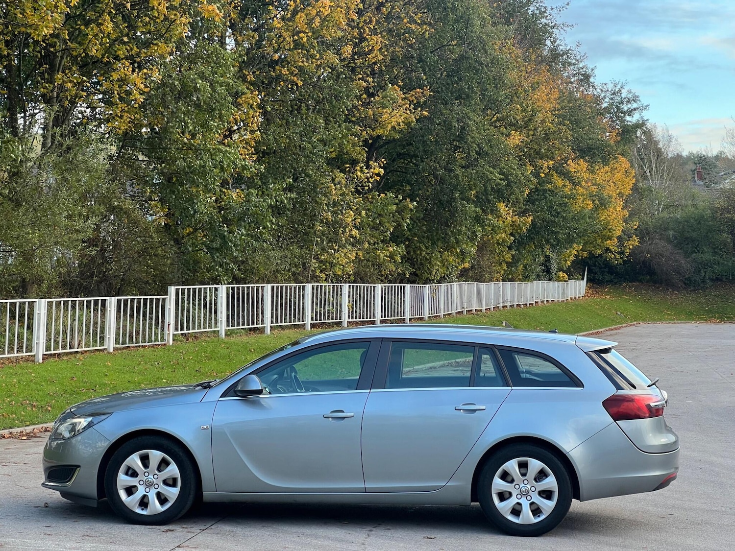 Used Vauxhall Insignia for sale - 77456435: Photo 9