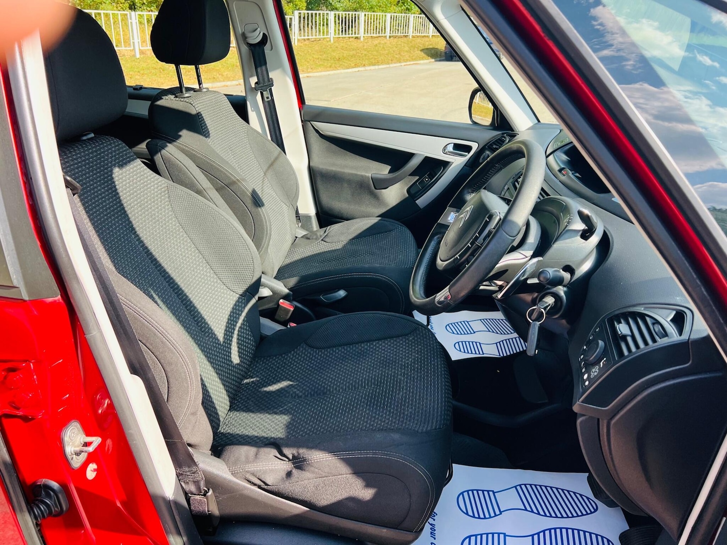 Used Citroen Grand C4 Picasso 2012 for sale - 77893054: Photo 32