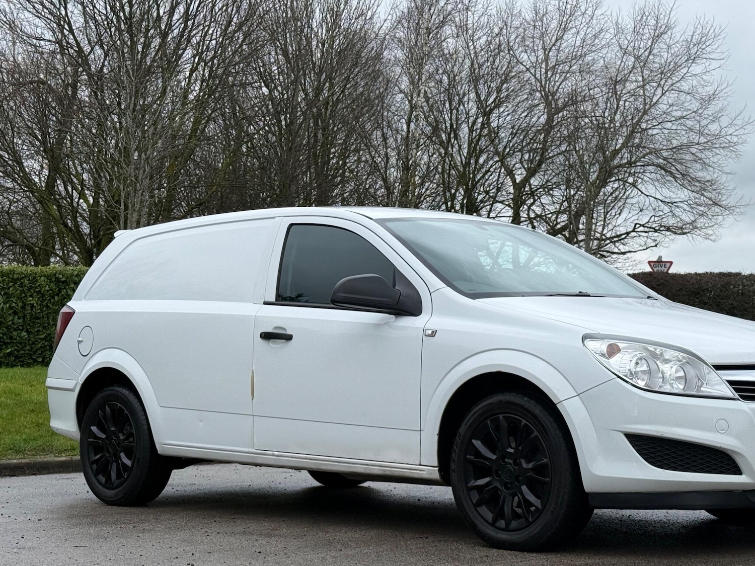 Used Vauxhall Astra Van 2011 for sale - 77484046: Photo 15