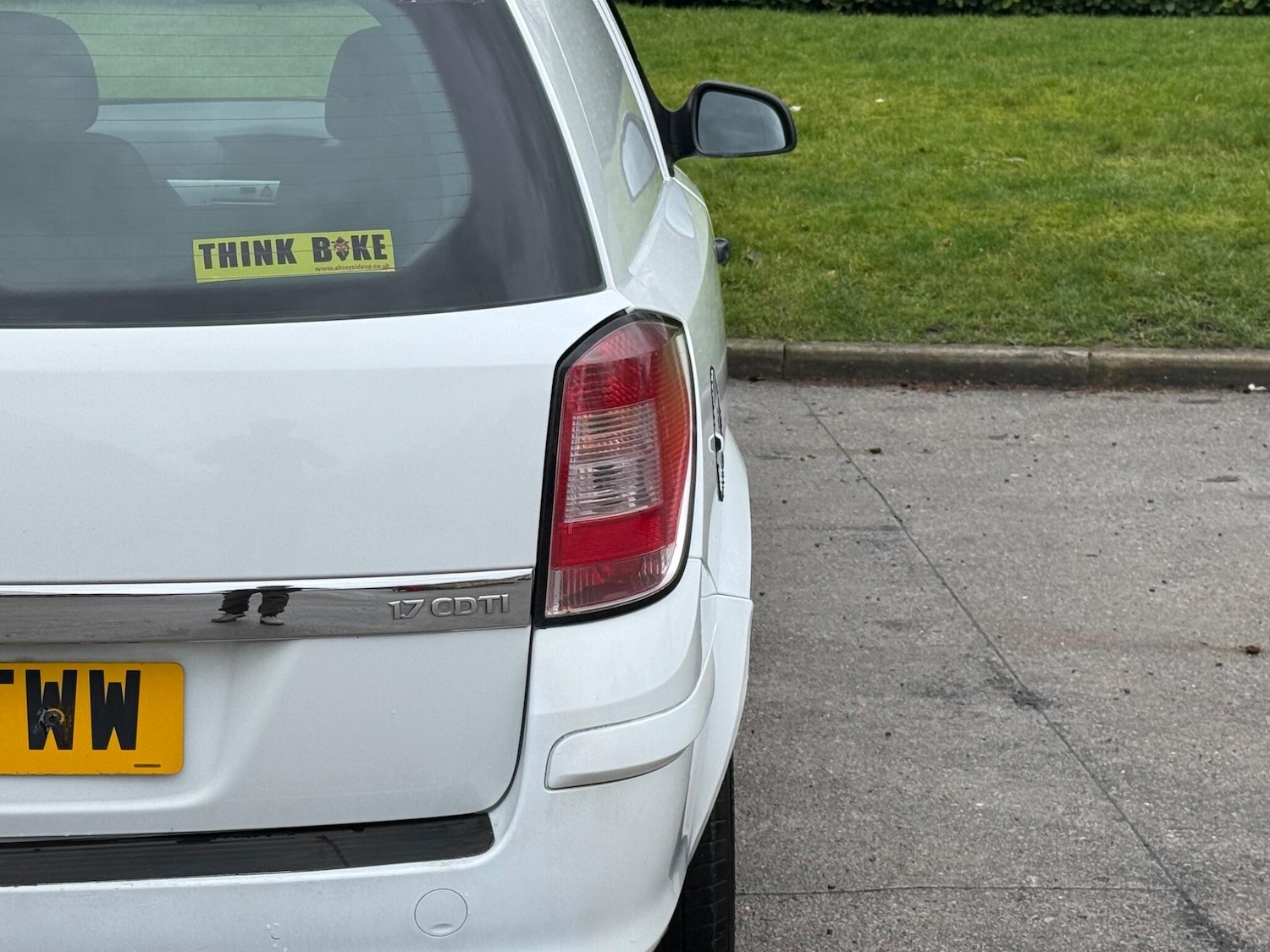 Used Vauxhall Astra Van 2011 for sale - 77484046: Photo 22