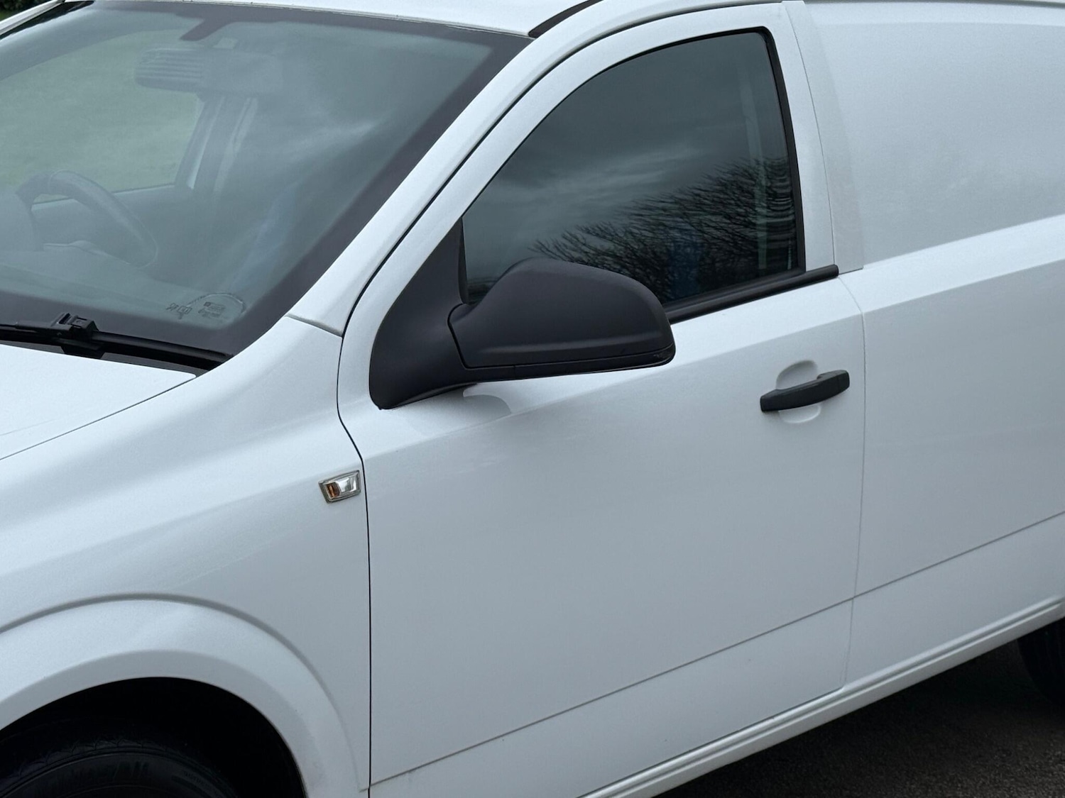 Used Vauxhall Astra Van 2011 for sale - 77484046: Photo 24