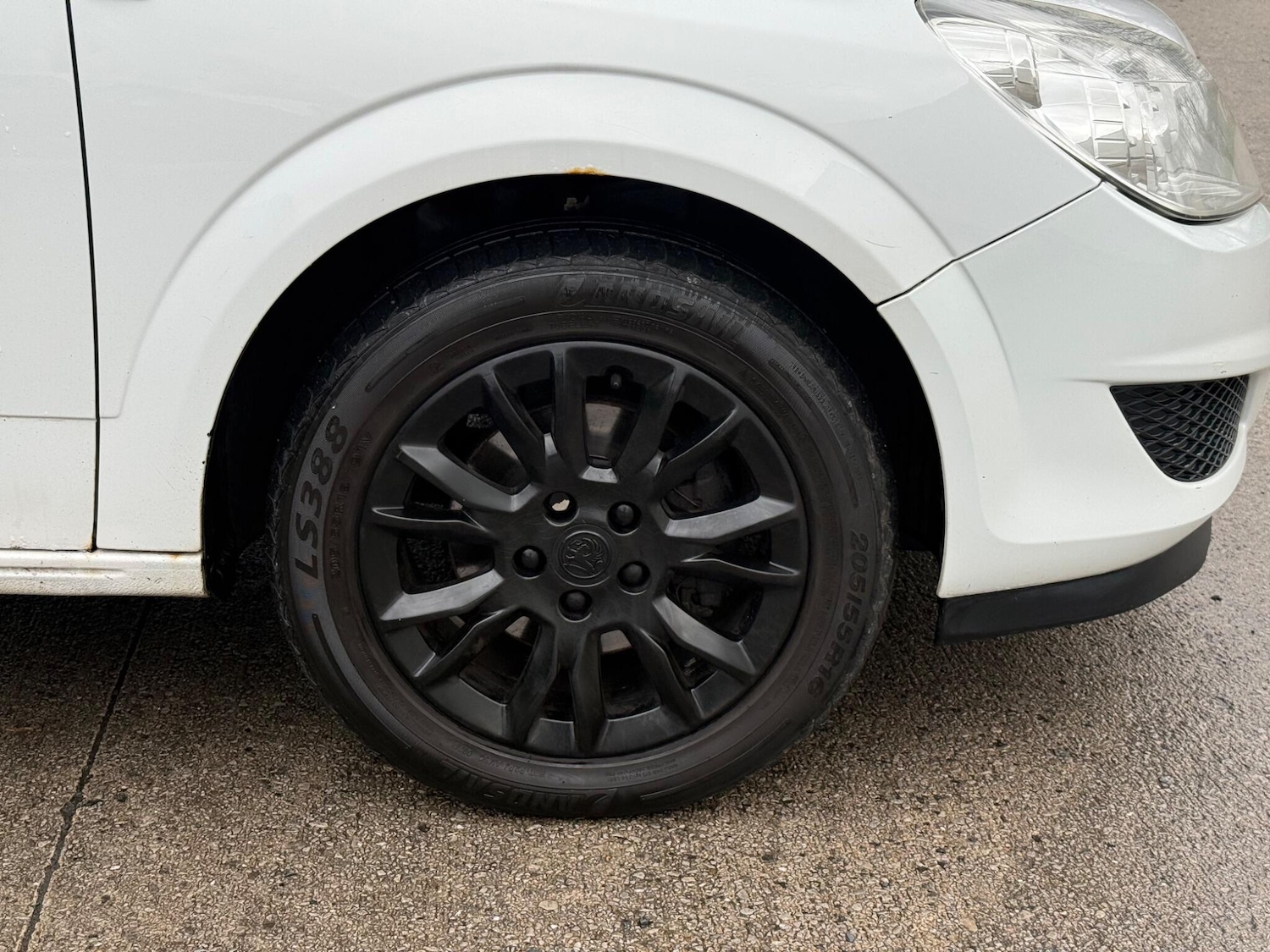 Used Vauxhall Astra Van 2011 for sale - 77484046: Photo 25