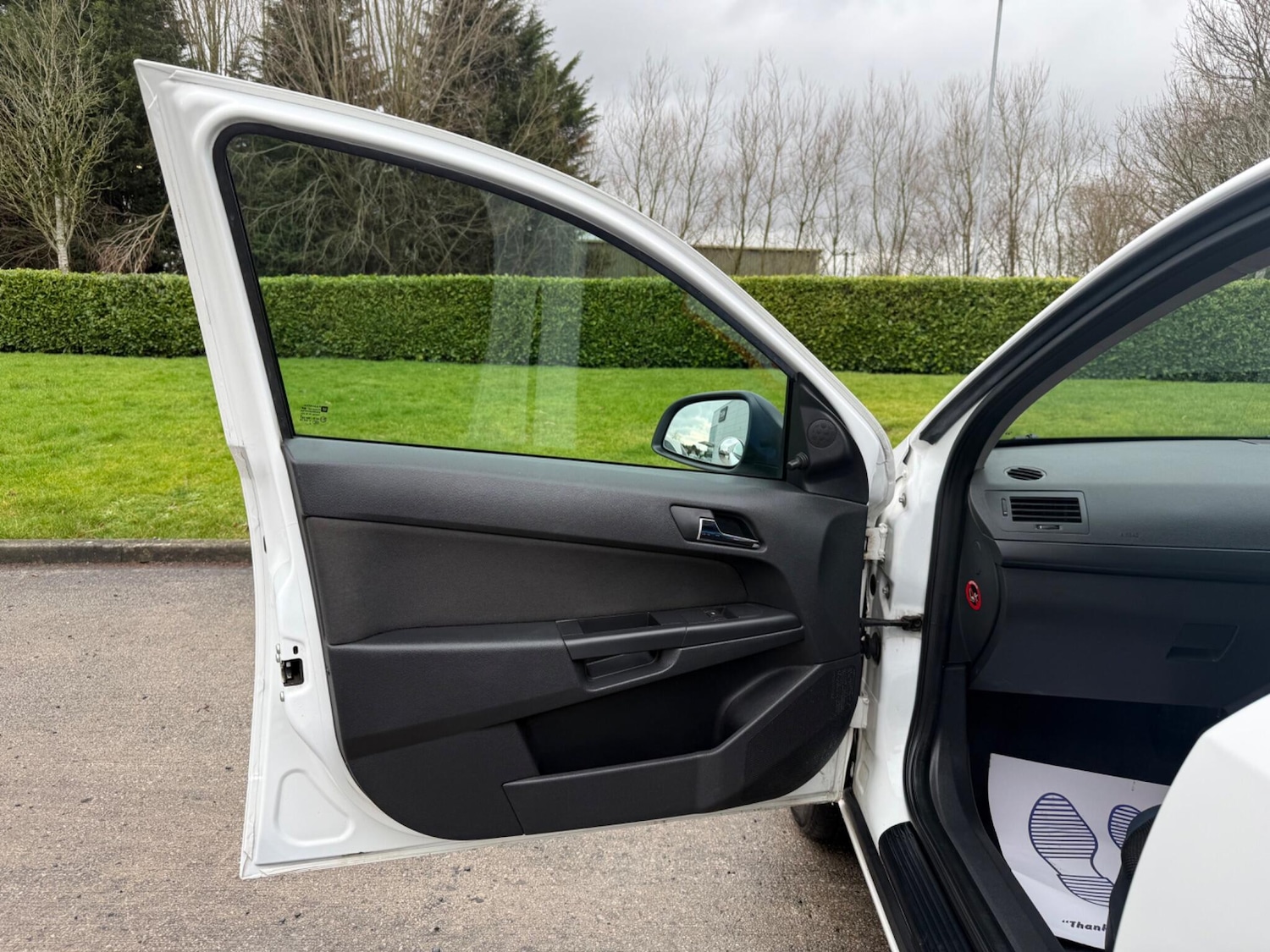 Used Vauxhall Astra Van 2011 for sale - 77484046: Photo 29