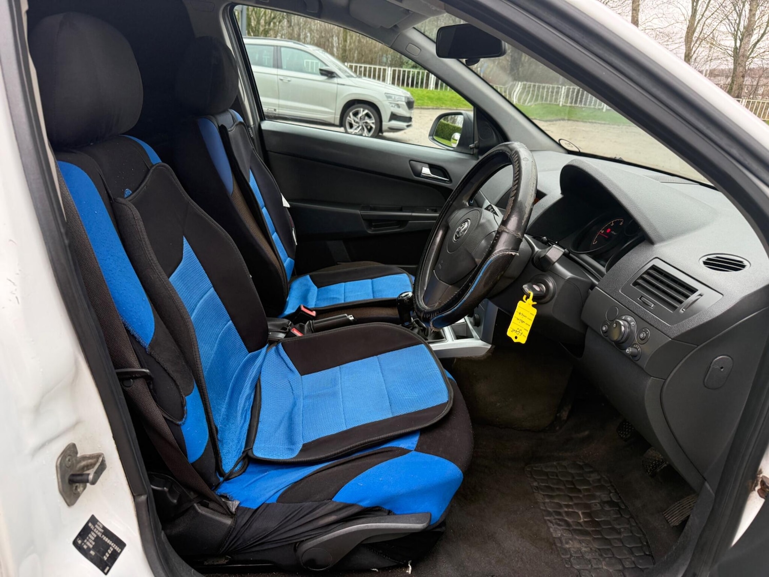 Used Vauxhall Astra Van 2011 for sale - 77484046: Photo 31