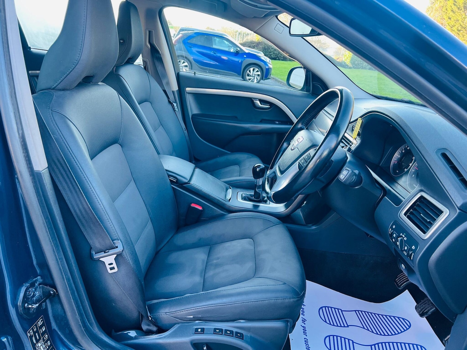 Used Volvo V70 2009 for sale - 77454970: Photo 28