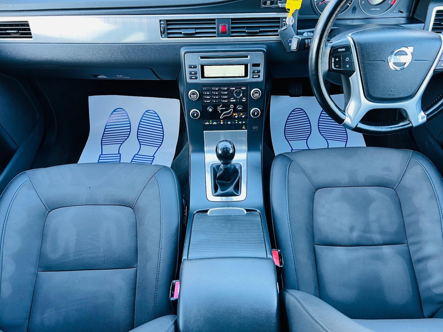 Used Volvo V70 2009 for sale - 77454970: Photo 40