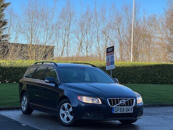 Used Volvo V70 2009 for sale - 77454970: Photo