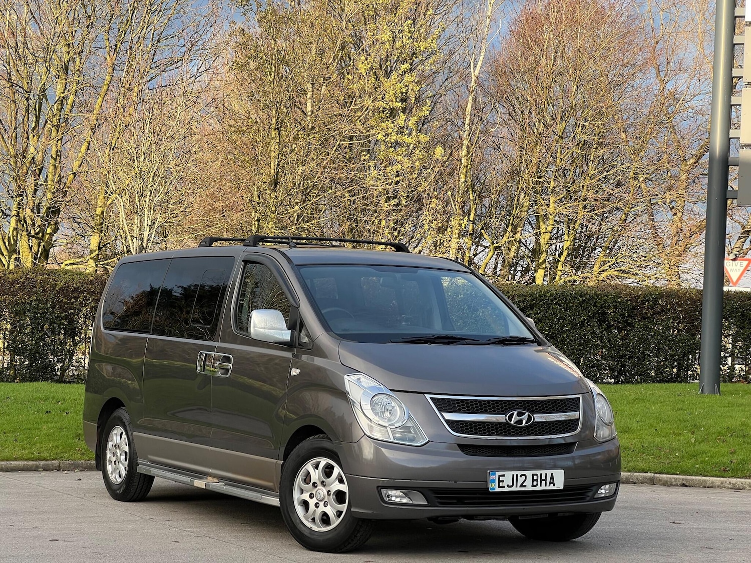 Used Hyundai i800 2012 for sale - 77455576: Photo 4