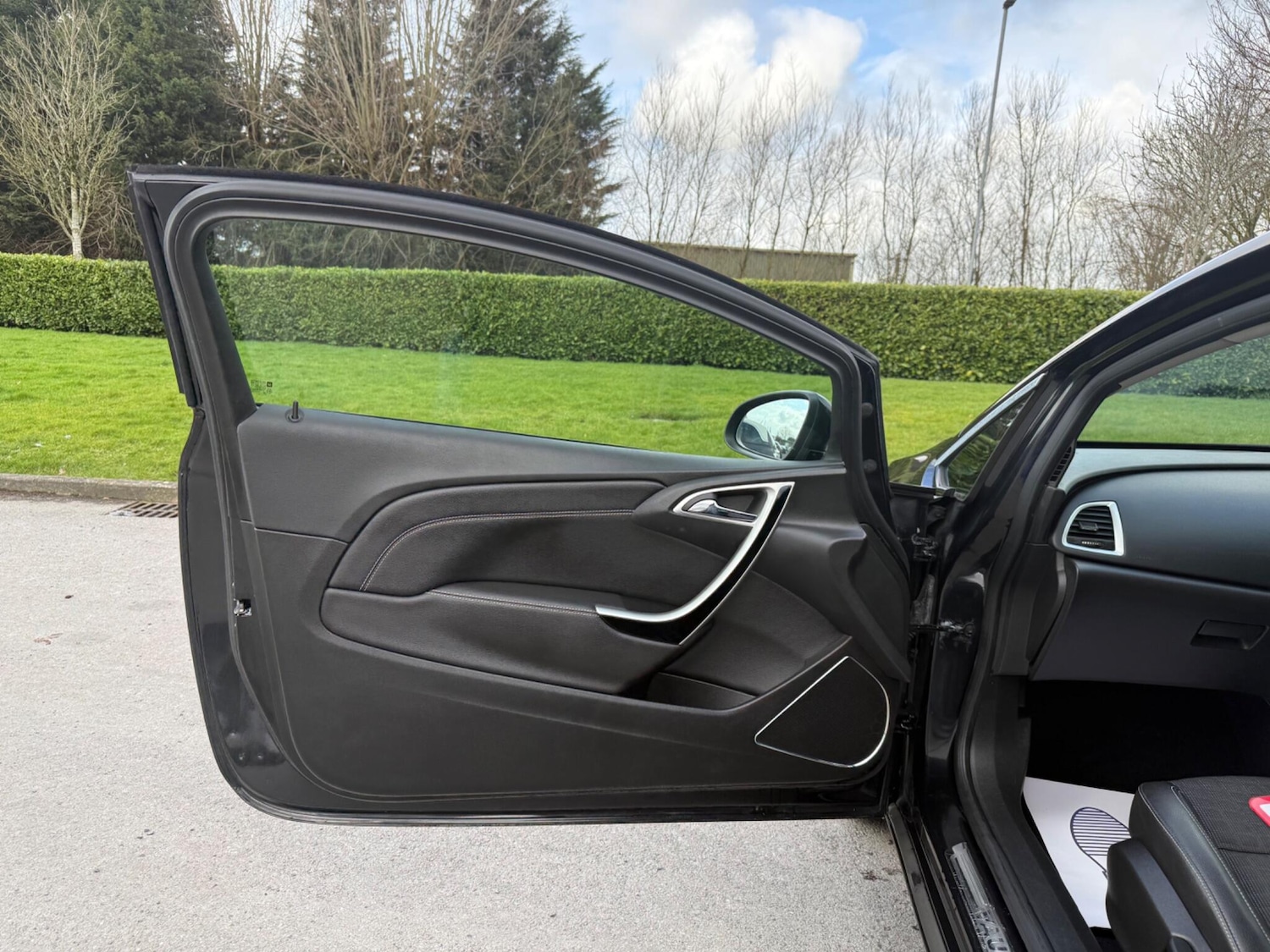 Used Vauxhall Astra GTC 2012 for sale - 77637789: Photo 28