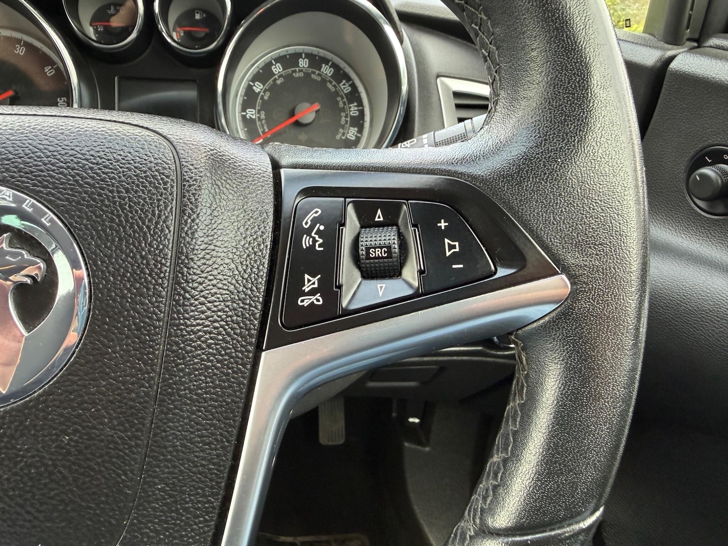 Used Vauxhall Astra GTC 2012 for sale - 77637789: Photo 48