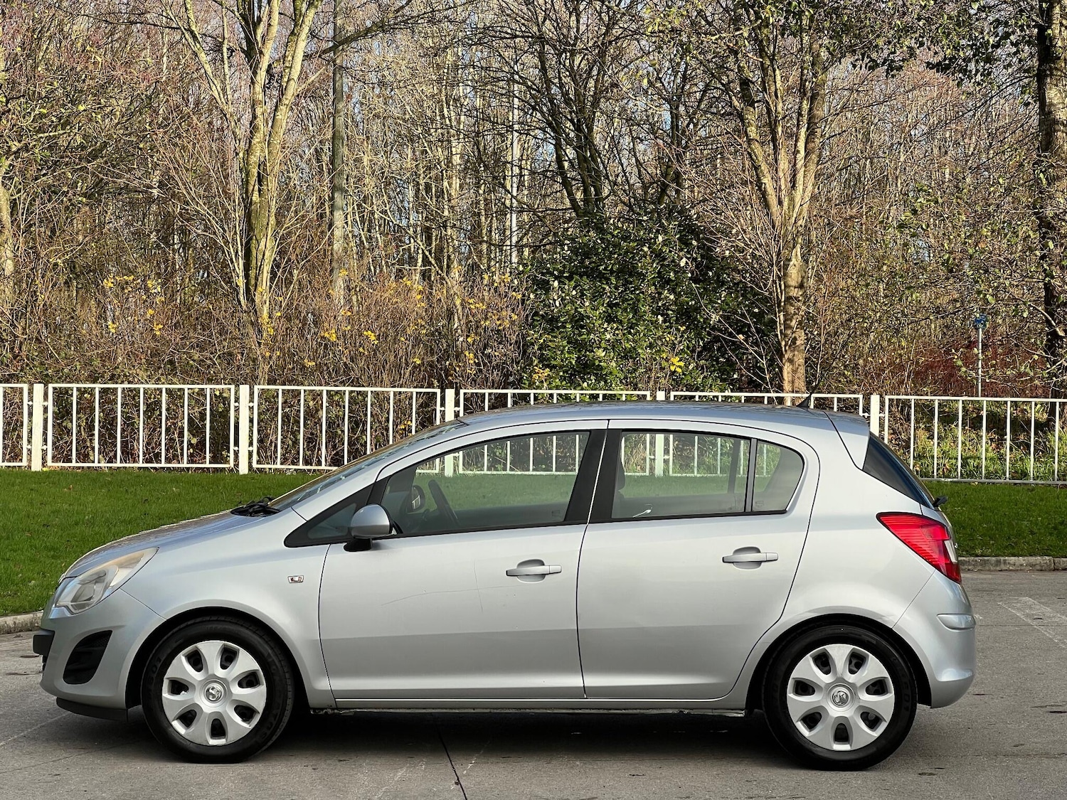 Used Vauxhall Corsa 2012 for sale - 77524686: Photo 8