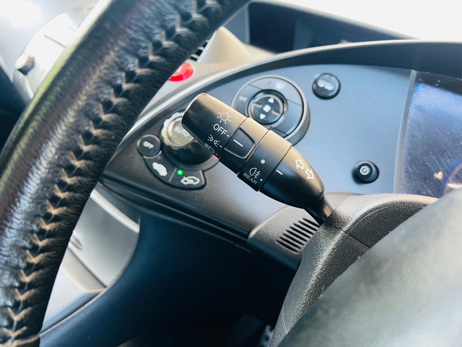 Used Honda Civic 2010 for sale - 77525094: Photo 43