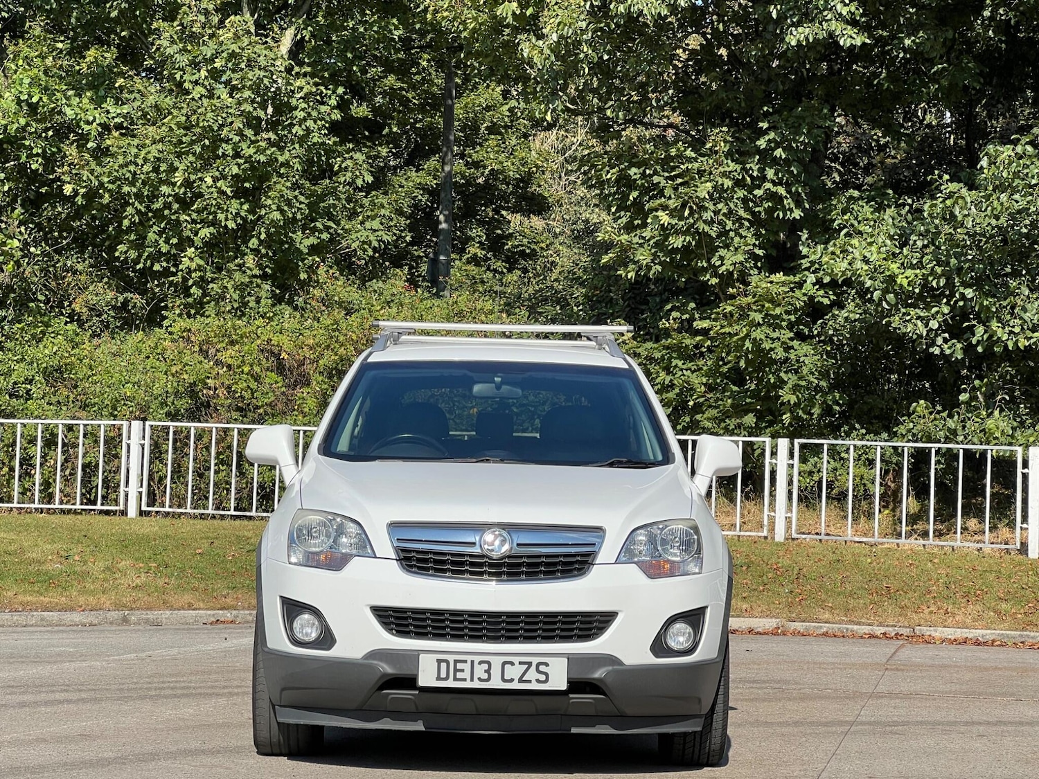 Used Vauxhall Antara for sale - 77456447: Photo 2