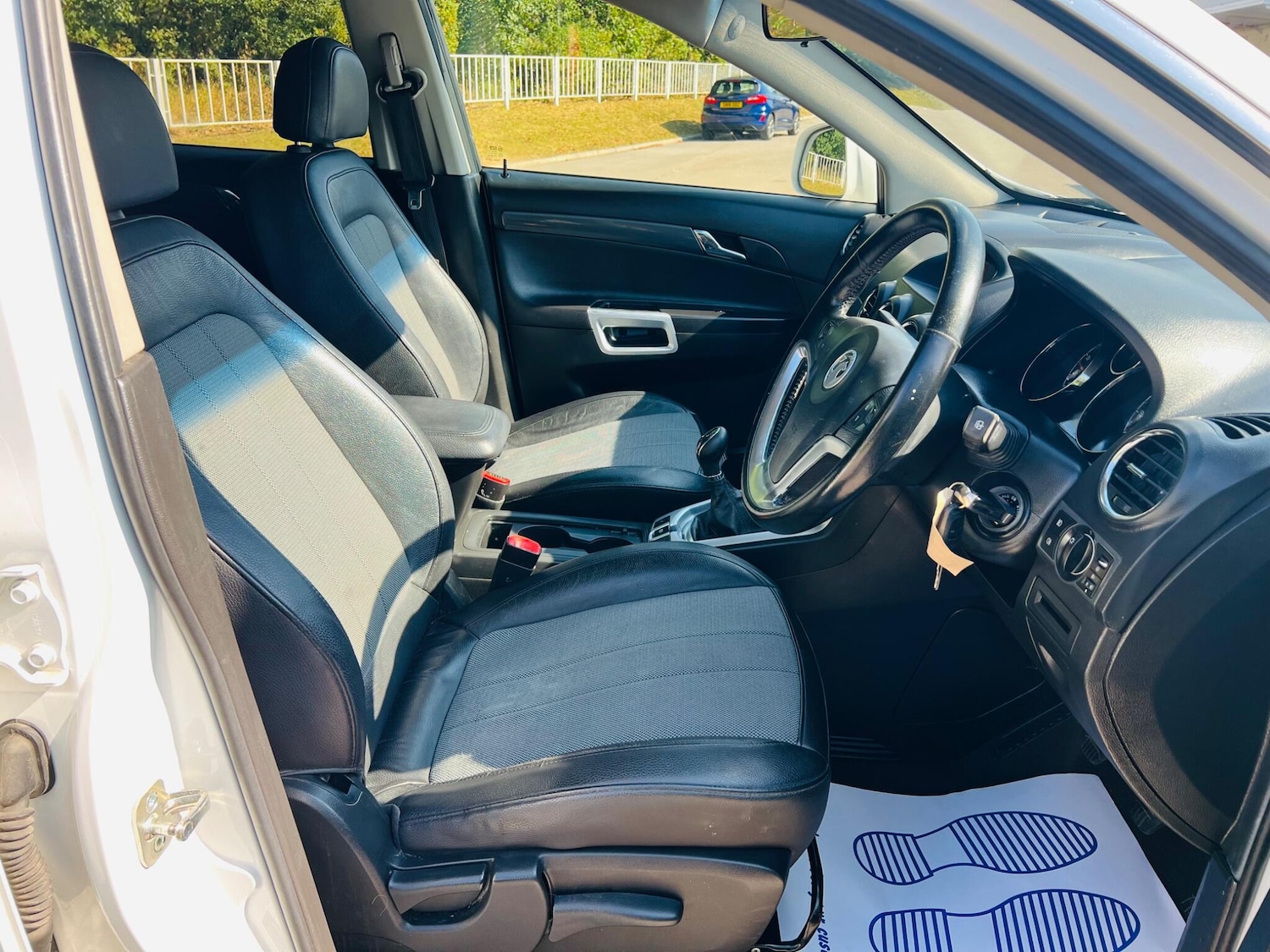 Used Vauxhall Antara for sale - 77456447: Photo 32