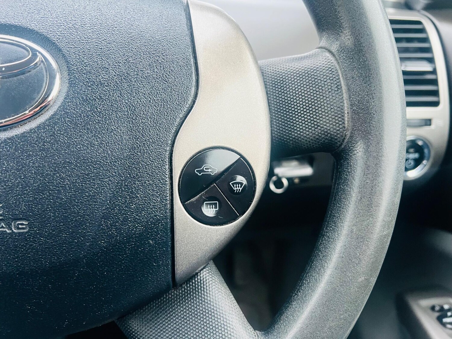 Used Toyota Prius for sale - 77456041: Photo 47