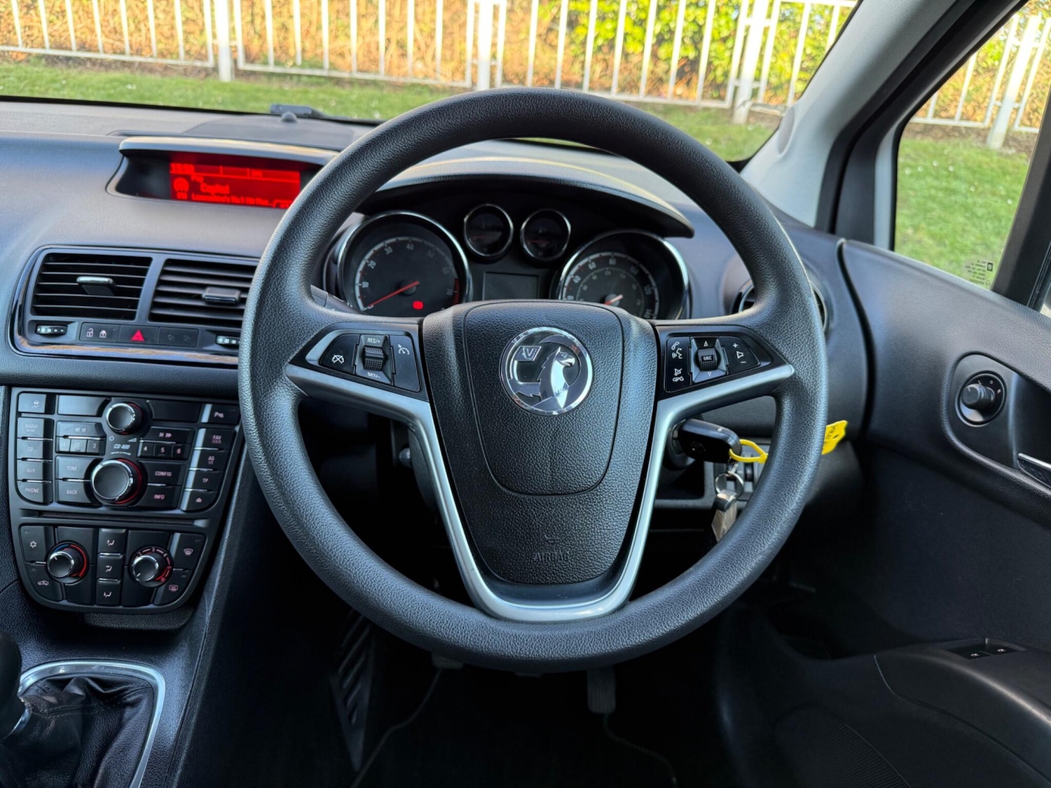 Used Vauxhall Meriva for sale - 77958438: Photo 42