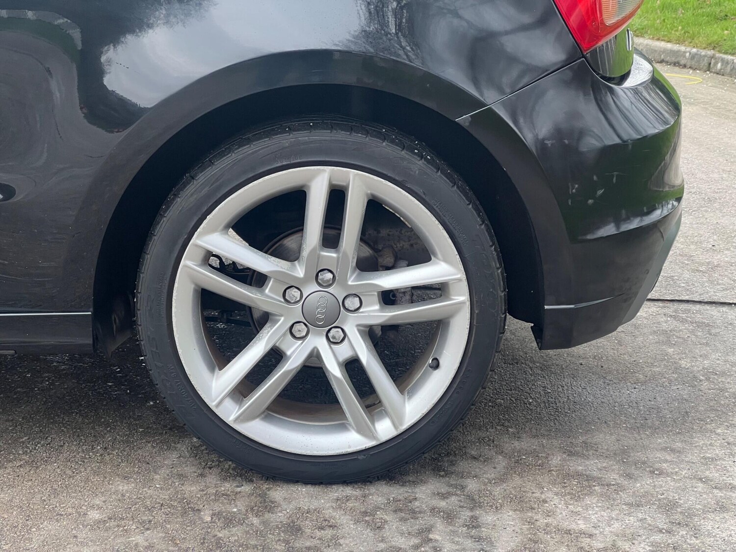 Used Audi A1 2013 for sale - 77454969: Photo 24